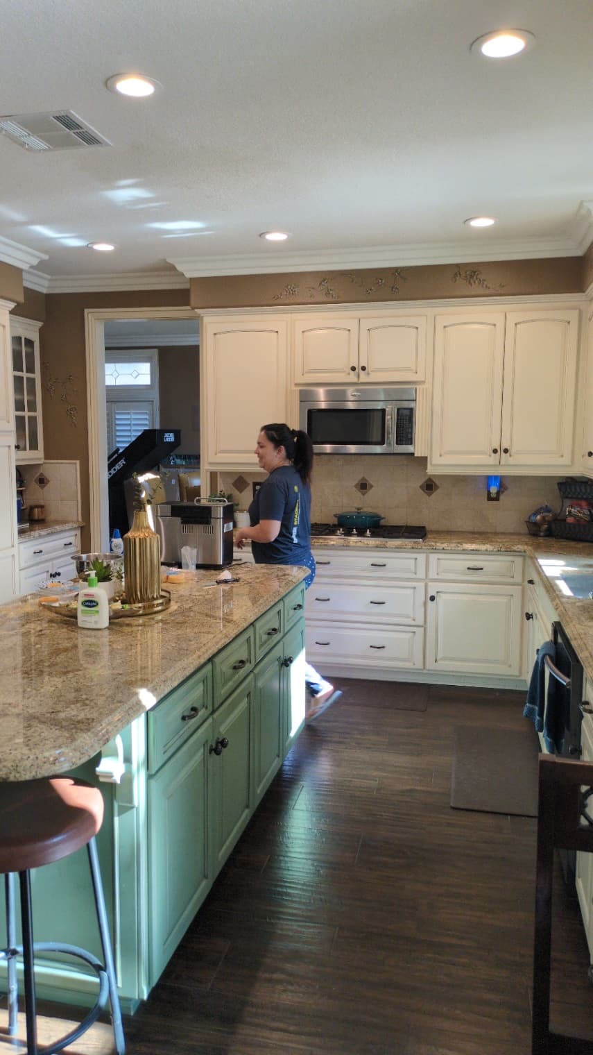 Maintenance photo 1 by Test Co in Murrieta